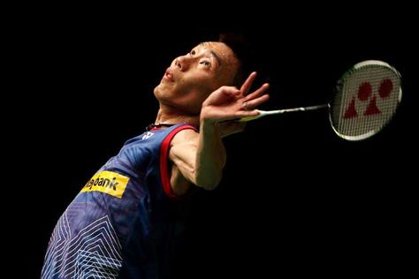 开元体育官方网站室内健身中年男士穿搭